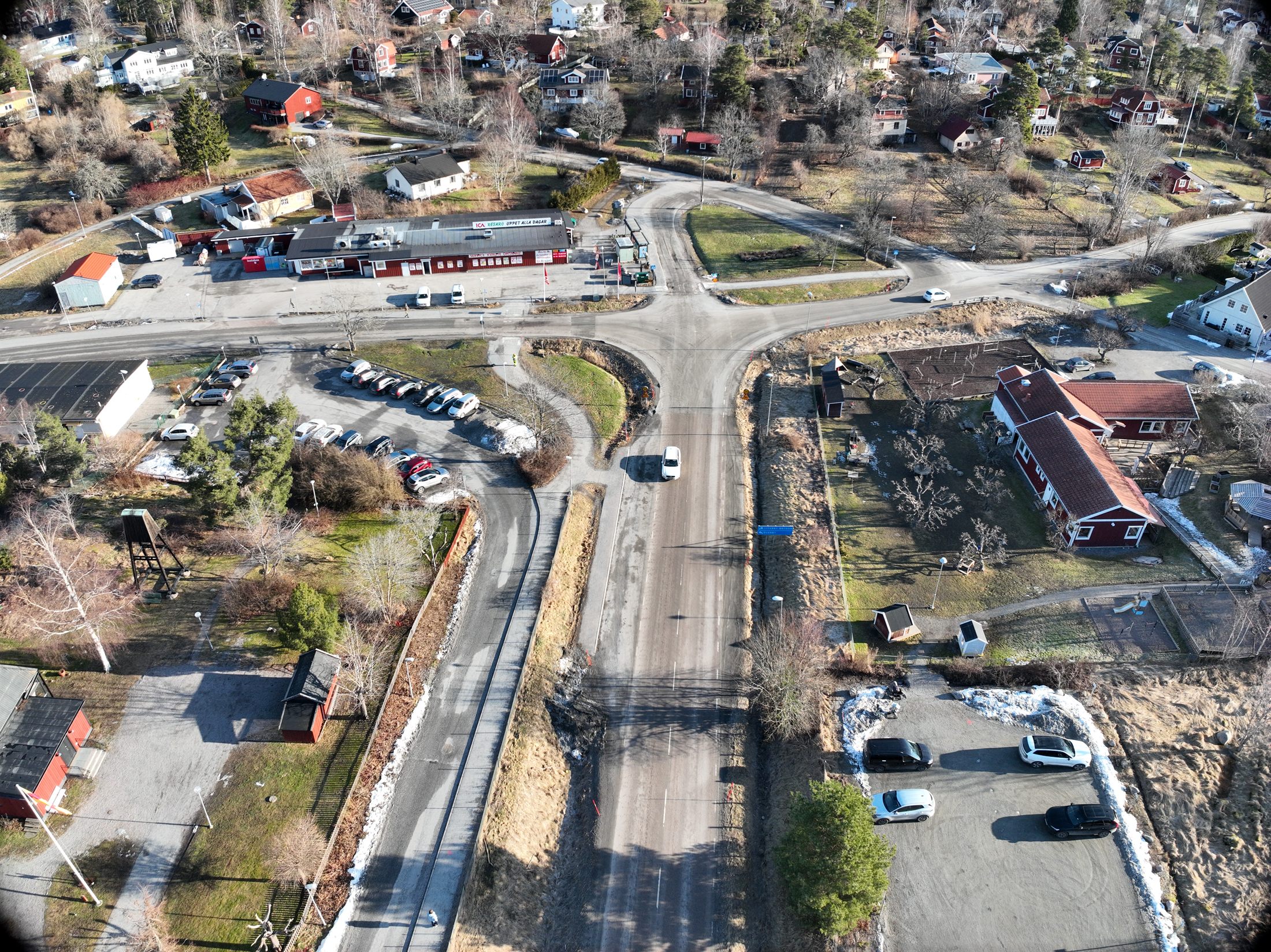 Aerial view of the Resarö road junction on 2 February 2026